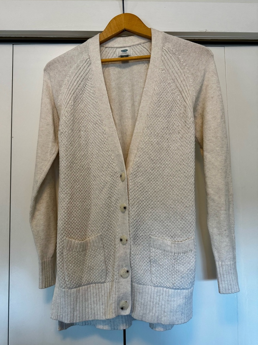 Old Navy Oatmeal Button-Front Women's Cardigan Sweater Size XS Front Pockets